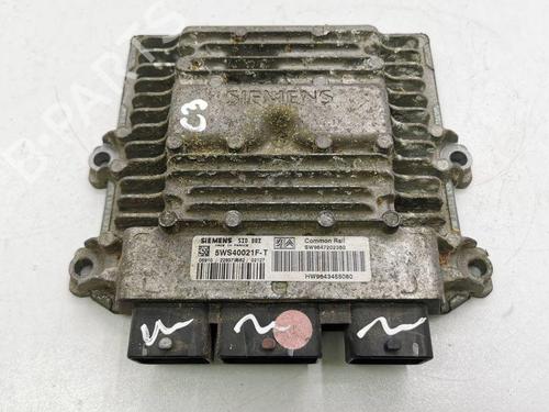 Used Engine control unit (ECU) CITROËN C5 II (RC_) 1.6 HDi (RC8HZB) (109 hp) 28888214