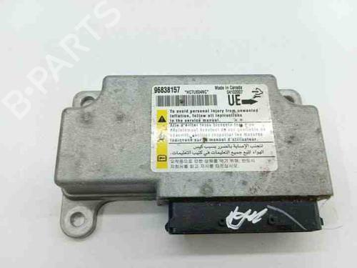Used ECU airbags CHEVROLET CAPTIVA (C100, C140) 2.0 D 4WD (150 hp) 28841244