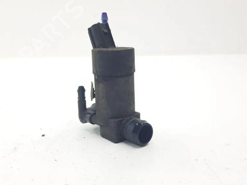 Used Windscreen washer tank Windscreen washer tank 33924230 33924230