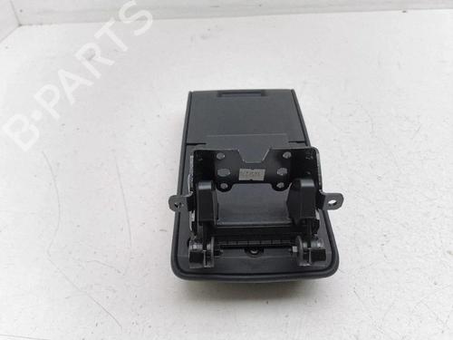Armrest / Center console CITROËN C4 III (BA_, BB_, BC_) ë-C4 (BCZKXC, BZCKSC) | BP40209894I20 - Image 4