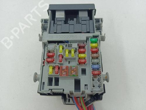 Fuse box OPEL ZAFIRA TOURER C (P12) 2.0 CDTi (75) | BP38242950E1 - Image 4