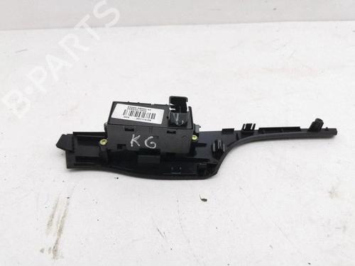 Left rear window switch HYUNDAI i40 I (VF) 1.7 CRDi | BP38247269I29 - Image 5