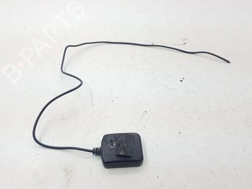 Used Antenna/Base MERCEDES-BENZ M-CLASS (W164) ML 320 CDI 4-matic (164.122) (224 hp) 28844481