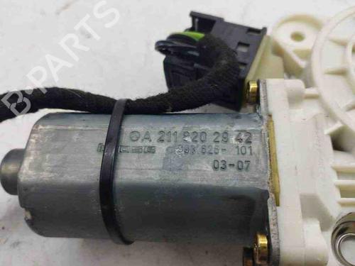 Left front window motor MERCEDES-BENZ E-CLASS (W211) E 320 CDI (211.022) | BP28884566E21