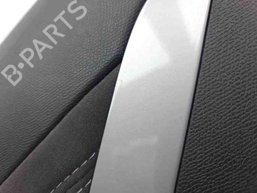 Guarnecido trasero izquierdo OPEL ASTRA L (OV5) 1.2 (FPHNSL, FPHNSR) | BP28880853C60