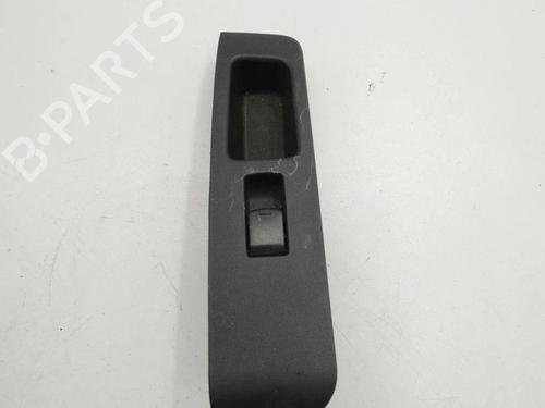 Used Left rear window switch NISSAN X-TRAIL II (T31) 2.0 dCi 4x4 (150 hp) 28904428