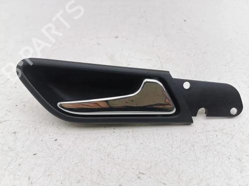 Used Rear right interior door handle Rear right interior door handle 36104666 36104666