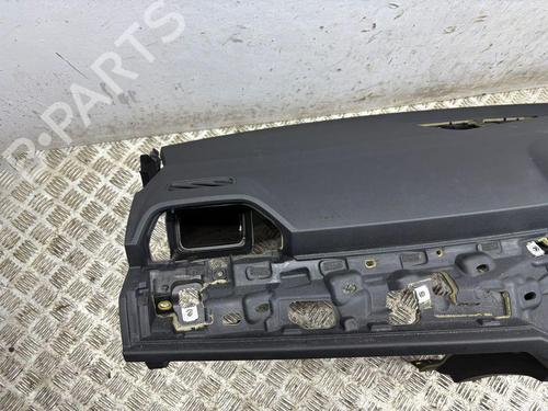 Tableau de bord AUDI Q3 (F3B) 35 TFSI | BP30054087C46 