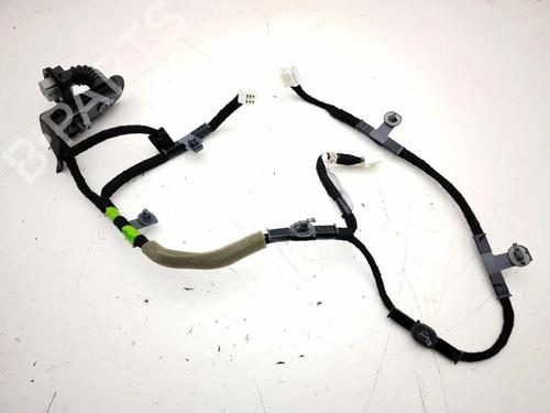Used Wiring harness Wiring harness 33225864 33225864