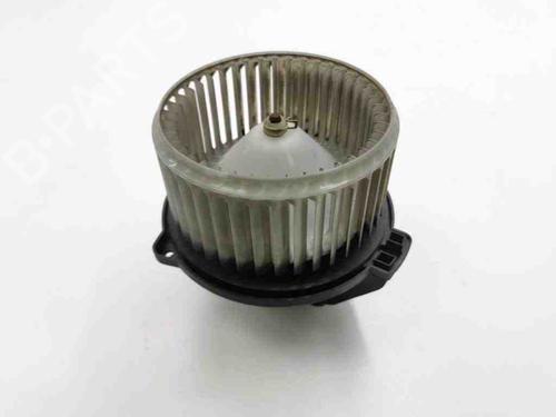 Used Heater matrix LAND ROVER RANGE ROVER SPORT I (L320) 2.7 D 4x4 (190 hp) 28875821