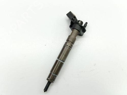 Used Injector MERCEDES-BENZ M-CLASS (W164) ML 320 CDI 4-matic (218 hp) 28889608