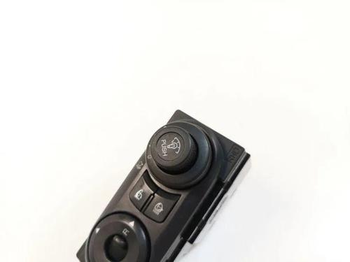Mirror switch CHEVROLET CAPTIVA (C100, C140) 2.0 D 4WD | BP28868617I25 - Image 3