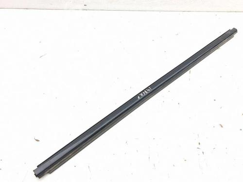 Used Door moulding trim Door moulding trim 39474408 39474408