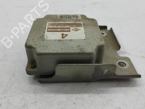 Used ECU airbags NISSAN X-TRAIL I (T30) 2.2 dCi 4x4 (136 hp) 28875330
