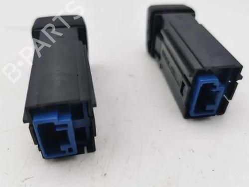 Switch TOYOTA COROLLA Estate (_E21_) 2.0 Hybrid (MZEH12) | BP28859029I30