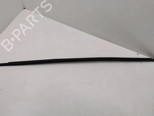 Used Door moulding trim SEAT IBIZA V (KJ1, KJG) 1.0 TSI (116 hp) 28896948