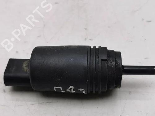 Used Washer pump BMW 5 Touring (E61) 525 d (177 hp) 28860612