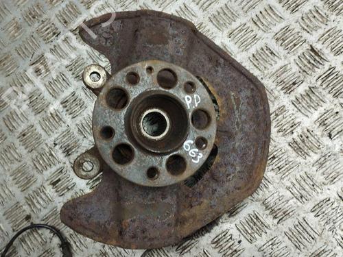 Used Right front steering knuckle MERCEDES-BENZ A-CLASS (W169) A 170 (169.032, 169.332) (116 hp) 28895663
