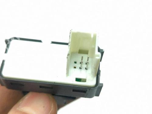 Left front window switch CITROËN C5 AIRCROSS (A_) 1.2 PureTech 130 (ARHNSJ) | BP38279359I27 - Image 9