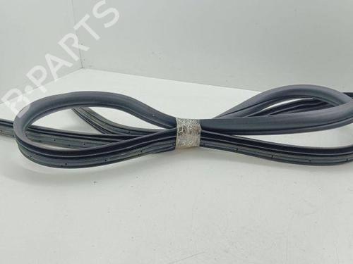 Used Rubber door seal SAAB 9-7X 4.2 AWD (290 hp) 28858184