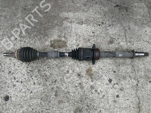 Used Right front driveshaft Right front driveshaft TOYOTA COROLLA Verso (ZER_, ZZE12_, R1_) 2.2 D-4D (AUR10_, AUR10R) (136 hp) 36177483 36177483