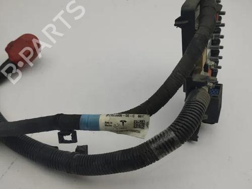 Fuse box TESLA MODEL S (5YJS) 60 | BP28862909E1