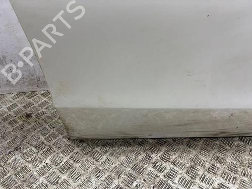 Used Right front door MERCEDES-BENZ A-CLASS (W177) A 180 d (177.003) (116 hp) 30660281