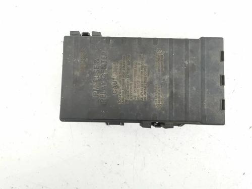 Used Fuse box Fuse box 33731582 33731582
