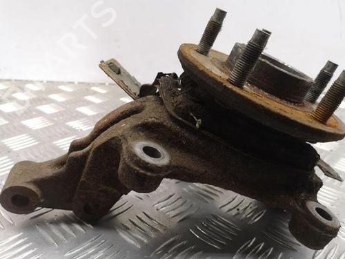 Left front steering knuckle CHEVROLET CAPTIVA (C100, C140) 2.0 D 4WD | BP28885091M25 