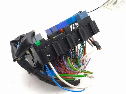 Fuse box NISSAN JUKE (F16_) 1.0 | BP40501737E1 - Image 3