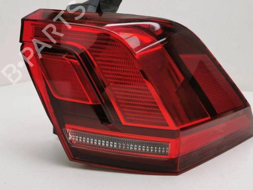 Used Right taillight VW TIGUAN (AD1, AX1) 1.5 TSI (131 hp) 28899423