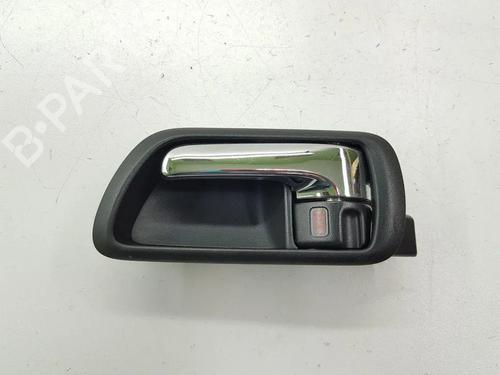 Used Front left interior door handle Front left interior door handle 33881315 33881315