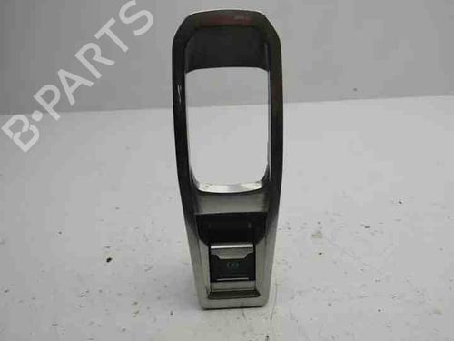 Used Switch PEUGEOT 3008 II SUV (MC_, MR_, MJ_, M4_) 1.6 BlueHDi 120 (120 hp) 28863320