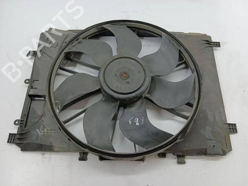 Used Radiator fan Radiator fan 36063809 36063809