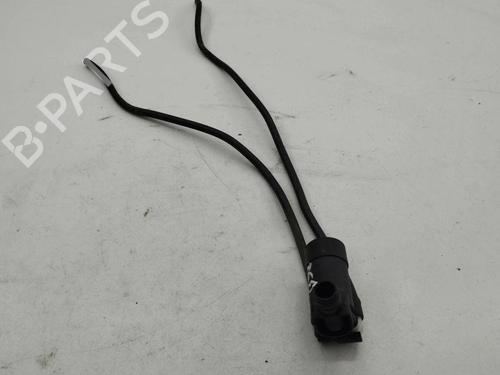 Used Washer pump FORD KUGA I 2.0 TDCi (136 hp) 28875120