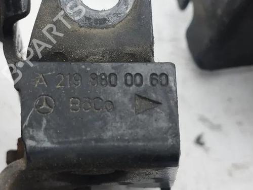Hood lock MERCEDES-BENZ M-CLASS (W164) ML 320 CDI 4-matic (164.122) | BP28860504C133 