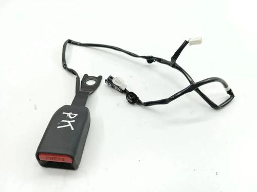 Used Seat buckle Seat buckle 33258273 33258273