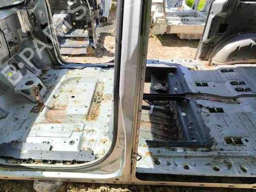 Used Left sideskirt CHRYSLER VOYAGER II (ES) 2.5 TD (118 hp) 28845474