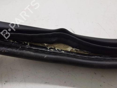 Rubber door seal RENAULT CLIO V (B7_) 1.3 TCe 130 (B7MF) | BP28897048C142 