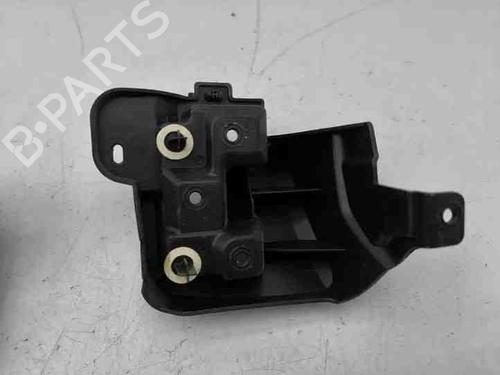Rear bumper bracket RENAULT CLIO V (B7_) 1.3 TCe 130 (B7MF) | BP28856488C159