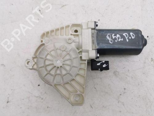 Rudehejsemotor forskærm venstre MERCEDES-BENZ A-CLASS (W169) A 180 CDI (169.007, 169.307) (109 hp) 28902057