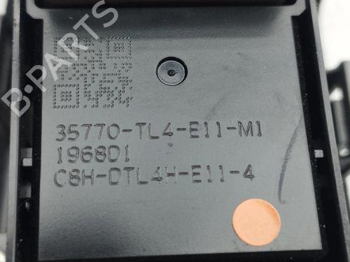 Right rear window switch HONDA ACCORD VIII Estate (CW) 2.2 i-DTEC (CW3) | BP28898997I28 
