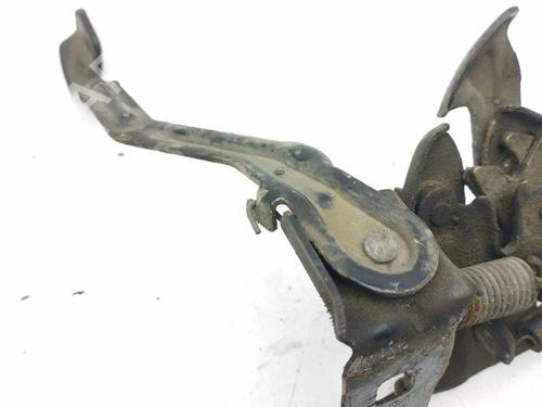 Hood lock CHRYSLER VOYAGER IV (RG, RS) 2.8 CRD | BP28874636C133 
