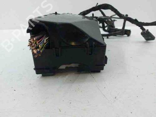 Fuse box VOLVO V40 Hatchback (525) D4 | BP28842904E1 
