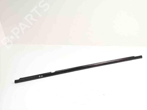 Dørliste TOYOTA AVENSIS (_T22_) 2.0 D-4D (CDT220_, CDT220R) (110 hp) 28887321