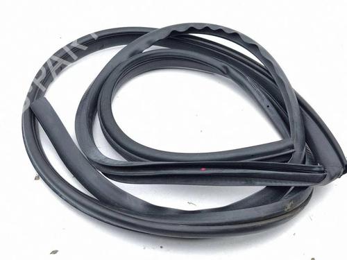 Used Rubber door seal Rubber door seal TOYOTA GT 86 Coupe (ZN6_) 2.0 (ZN6AC_, ZN6BC_, ZN6K) (200 hp) 40194448 40194448