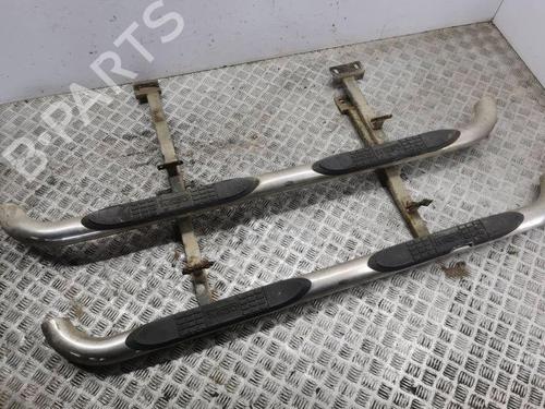 Used Left sideskirt NISSAN X-TRAIL I (T30) 2.2 dCi 4x4 (136 hp) 28880562