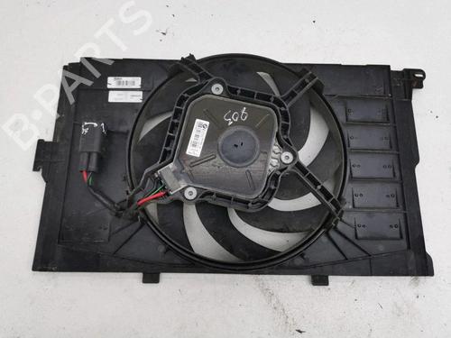 Used Radiator fan Radiator fan BMW i3 (I01) Range Extender (170 hp) 40210171 40210171