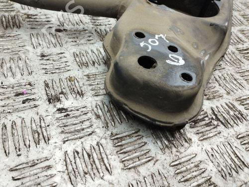 Support MASERATI QUATTROPORTE V 4.2 | BP28893565C155 