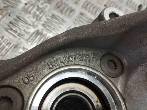 Right front steering knuckle AUDI A3 Sportback (8VA, 8VF) 2.0 TDI | BP28896086M26
